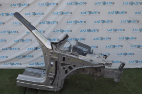 Front right quarter Infiniti Q50 14-20 RWD, silver