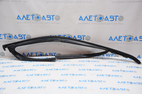 Upper front left door molding Jeep Compass 17-24 chrome with glass seal, torn seal, scratches