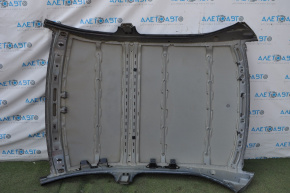 Metal roof for a 1919 Cadillac CTS without a sunroof