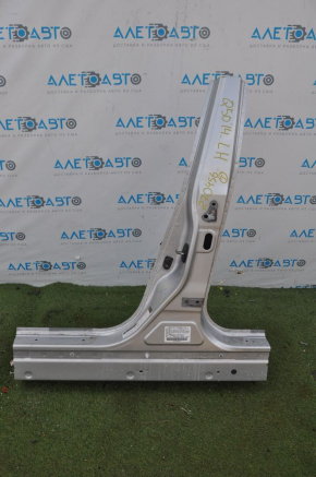 Body pillar central left Infiniti Q50 14-20 small bumps, sawed off