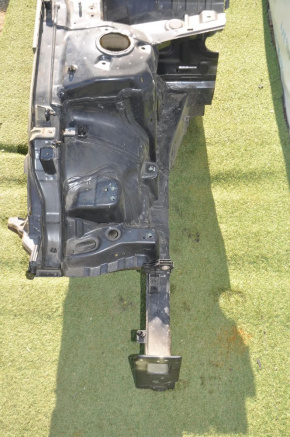 Front right quarter Kia Optima 16-20