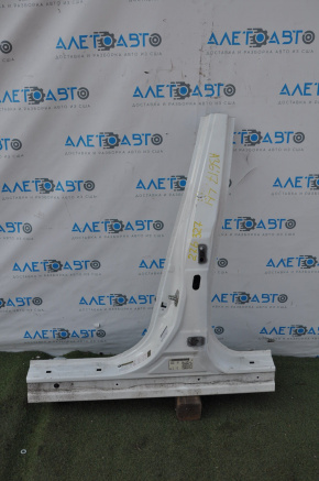 Body pillar central left Nissan Maxima A36 16-17 small dents