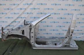 Front quarter left Nissan Pathfinder 13-20 silver, with central pillar