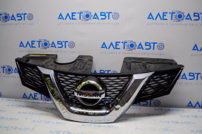 Radiator grill grill Nissan Rogue 14-16 under the camera with the emblem, crack, swollen chrome