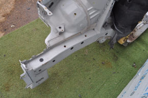 Front right quarter Toyota Prius 30 10-15 silver with central pillar