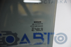 Nissan Pathfinder 13-20 tinted rear left door glass