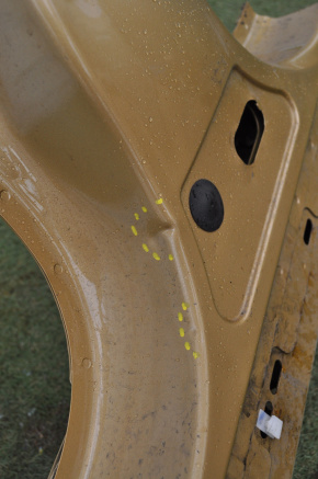 Body pillar central left Lincoln MKC 15-19 butts, sawed off