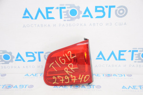 Inner lamp trunk lid right VW Tiguan 12-18 rest, crack in housing