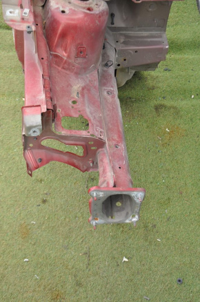 Front right quarter Ford Escape MK3 13-14 prerest red