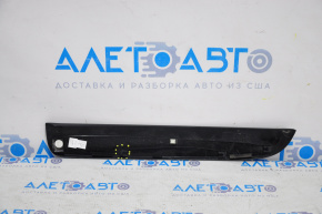 Molding glass door trunk left Toyota Sequoia 08-16 broken fastener, spider web