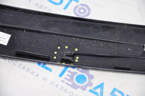 Molding glass door trunk left Toyota Sequoia 08-16 broken fastener, spider web