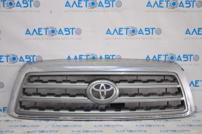 Grill grill Toyota Sequoia 08-17 platinum with emblem, swollen chrome