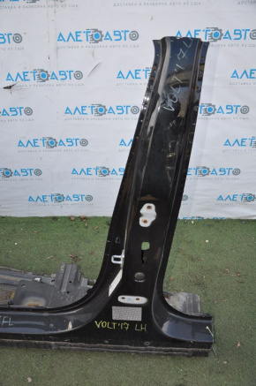 Front left quarter Chevrolet Volt 16 - black, with central pillar, dented gun nose, dented upper pillar