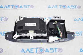 Toyota Sequoia 08-16 Rear Seat Climate Control with Power Socket