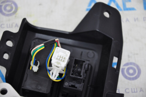 Toyota Sequoia 08-16 Rear Seat Climate Control with Power Socket