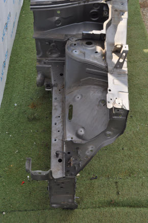 Front left quarter Nissan Rogue 14-20 gray