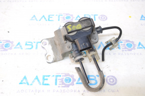 Toyota Sequoia 08-16 Air Suspension Valve