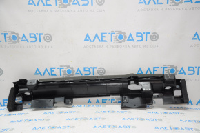 Upper radiator deflector Nissan Rogue 14-20