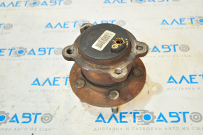Rear left hub Ford Escape MK3 13-19 FWD ABS sensor socket defect