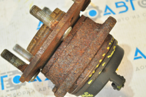 Rear right hub Hyundai Santa FE Sport 13-18 FWD sensor cover defect