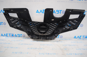 Radiator grill grill Nissan Rogue 14-15 without a chamber with an emblem, swollen chrome
