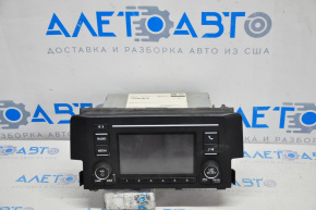 Radio Honda Civic X FC 16-19 with display water damage on spare parts