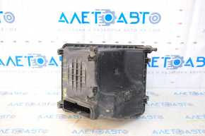 Air filter housing Hyundai Sonata 11-14 2.4 crack fastener
