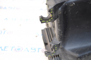 Air filter housing Hyundai Sonata 11-14 2.4 crack fastener