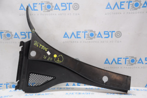 Windscreen wiper grille plastic left VW Passat b8 16-19 USA broken edge