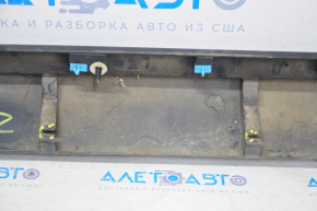 Right threshold Jeep Cherokee KL 14-23 structure defect fastening, scratches