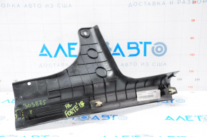 Door sill trim rear left Kia Forte 4d 17-18 rest black, broken fastening, worn