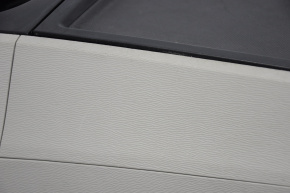 Console center armrest and cup holders Toyota Sienna 11-14 gray, scratches