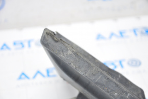 Mudguard front right Toyota Sienna 11-14 tear, abrasions