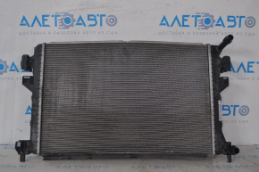 VW Jetta 19-21 1.4T intercooler radiator is bent