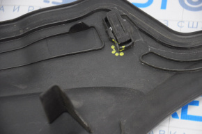 Left wiper grille trim BMW 3 F30 12-18 fastening defect