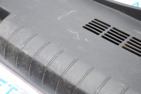 Hyundai Sonata 15-17 trunk opening trim is worn, without plug
