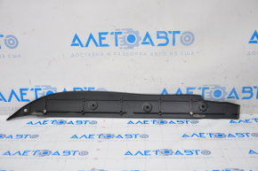 Left door-wing seal for Porsche Cayenne 958 11-14