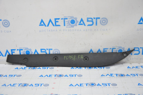 Right door-wing seal for Porsche Cayenne 958 11-14