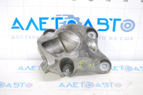 Cadillac ATS 13-15 Left Engine Mount Bracket