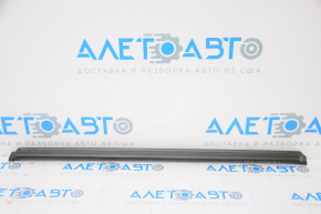 Glass seal inside rear right door Porsche Cayenne 958 11-17