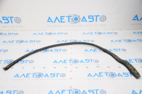 Door seal on sunset rear right Porsche Cayenne 958 11-17