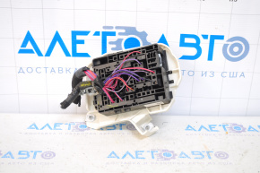 Fuse box under the dashboard Cadillac ATS 13- 2.5
