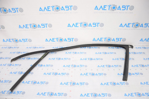 Front right window seal for Porsche Cayenne 958 11-17