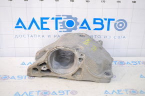 Mercedes CLA 250 14-19 rear engine mount bracket