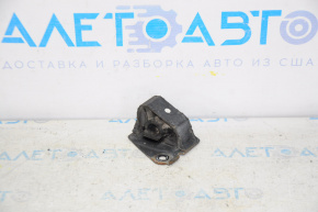Nissan Pathfinder 13-20 Intake Pipe Bracket