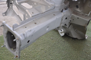 Front right quarter Ford Escape MK3 13-14 pre-rest, with central pillar, upper pillar is dented