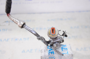 Fuel rail Nissan Pathfinder 13-20 hybrid with sensor