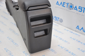 Console central armrest Nissan Sentra 13-16 black leather, scratches