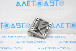Right Engine Mount Bracket Porsche Cayenne 958 11-17 4.8 Turbo