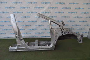 Front right quarter Toyota Prius 30 10-15 silver with central pillar